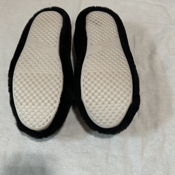 Steve Madden Cat house slippers - Picture 3 of 3